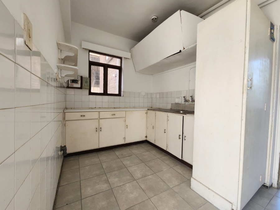 To Let 1 Bedroom Property for Rent in Quigney Eastern Cape